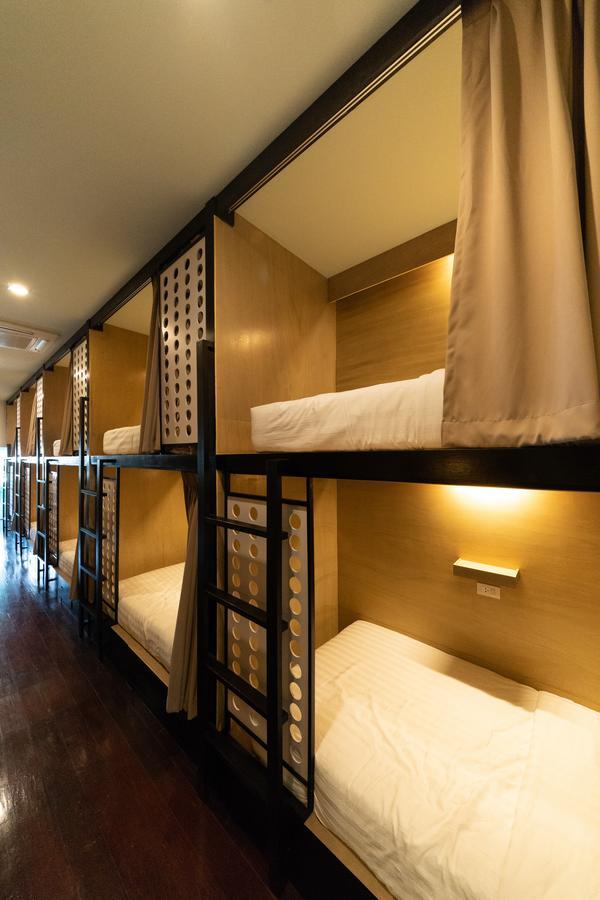 H2B Hostel Phuket Eksteriør bilde